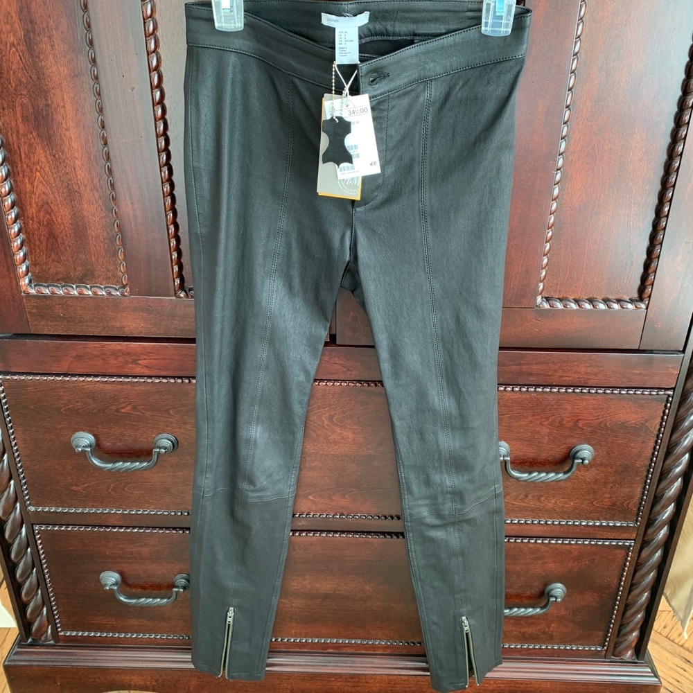 H&M Black Premium Selection Leather Leggings Pants 6 skinny fit zipper leg NWT